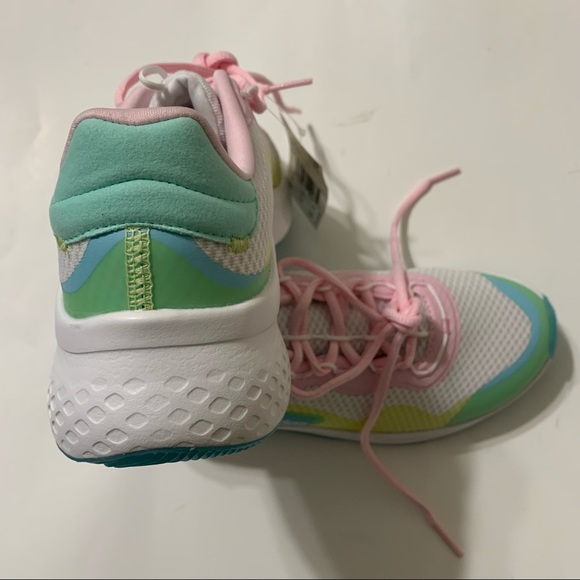 Adidas Primrose Sleek White Blue Yellow Pink Women Size 6.5 Running Shoes FZ3215 - Picture 6 of 7